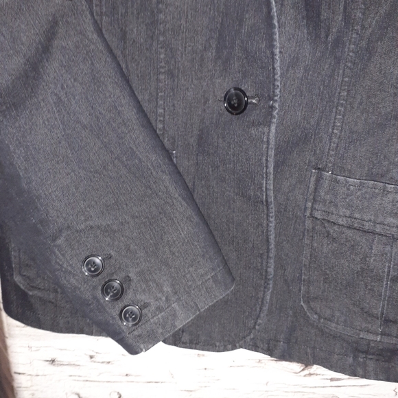 Attention Plus Size Ladies Blazer - Picture 5 of 8